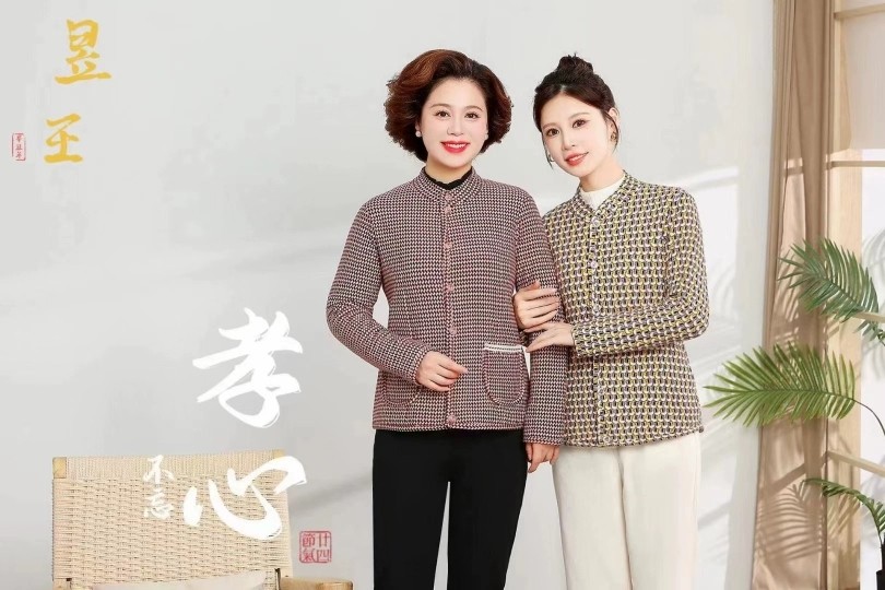 新款昱壬棉袄妈妈驼绒棉衣外套自发热加绒中老年女士大花短款棉服