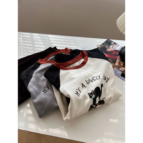 插肩袖撞色圆领长袖T恤女宽松冬