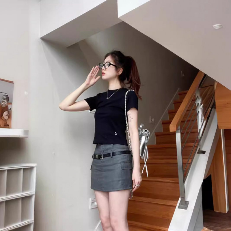 美式辣妹黑色半身裙女设计感小众夏季新款显瘦百搭包臀a字短裙子,女装/女士精品,大码半身裙,淘宝优惠券,粉丝福利购,淘宝优惠卷