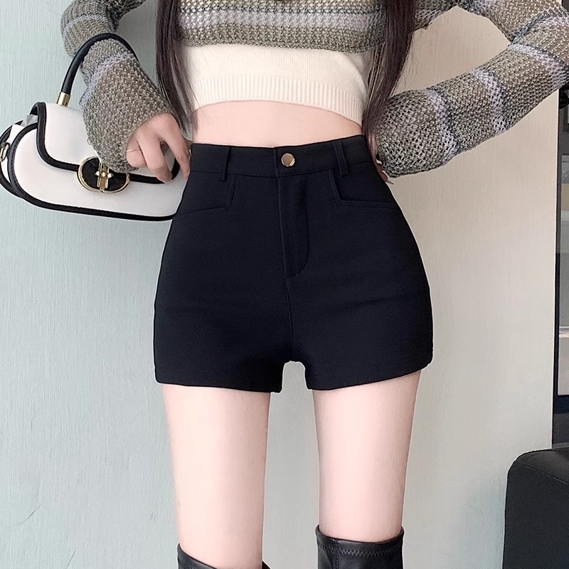 配靴子的短裤女秋冬2024新款修身显瘦黑色热裤高腰紧身打底靴裤子