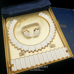 Trifari翠法丽项链手链耳夹套装带原盒海报款 | Amy Vintage首饰