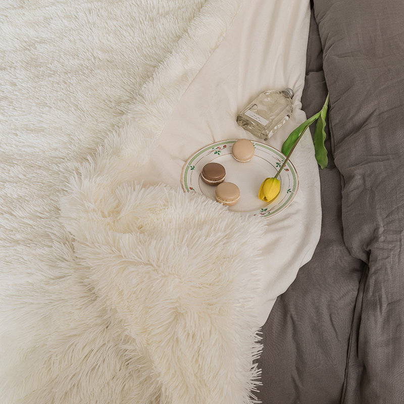 북유럽 스타일 솔리드 컬러 플러시 담요 플러시 담요 싱글 목도리 따뜻한 산호 벨벳 화이트 1.5M 플란넬