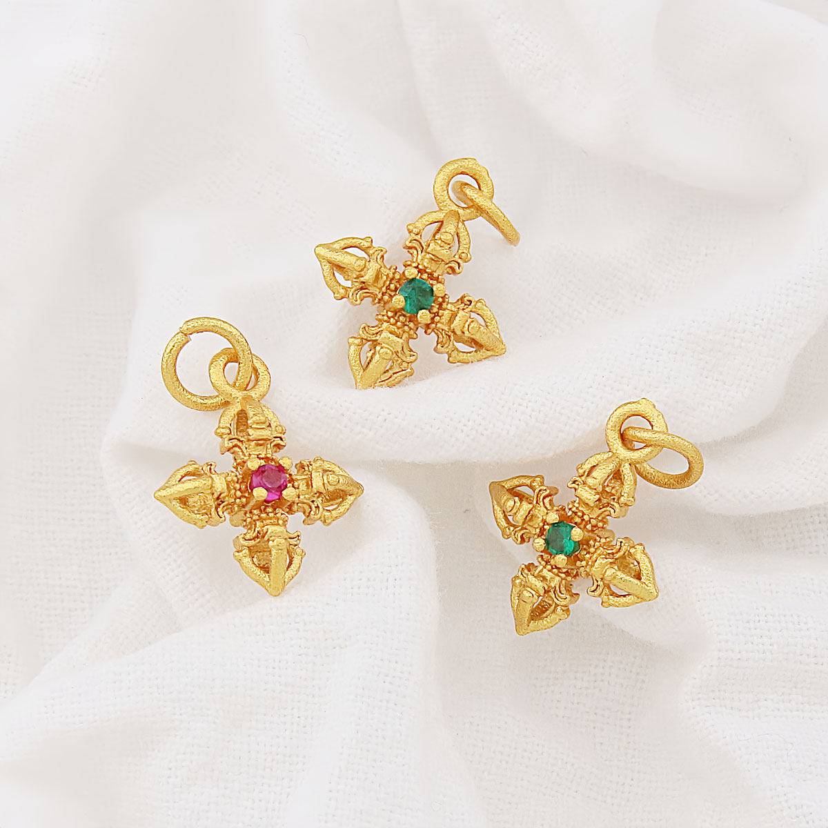 diy铜饰品配件手工编织保色十字金刚杵手链项链吊坠挂饰材料