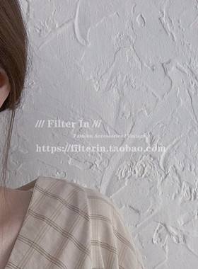 (半价清仓）F.I / 闪亮亮 金色镂空小fafa片儿 耳环/耳夹