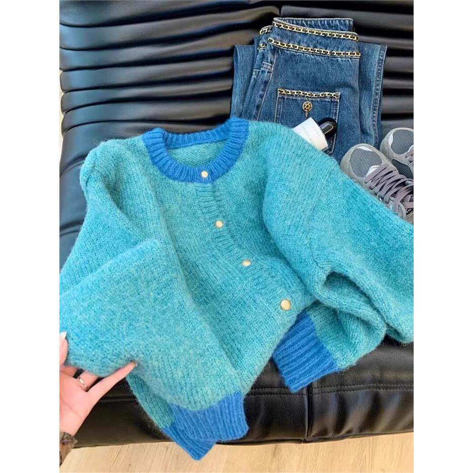 蓝色圆领针织开衫毛衣女