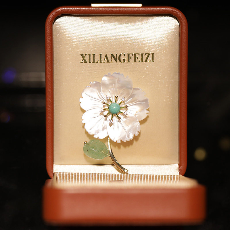 西凉妃子高档天然母贝紫水晶桃花胸针帝皇石大气优雅大衣胸花别针