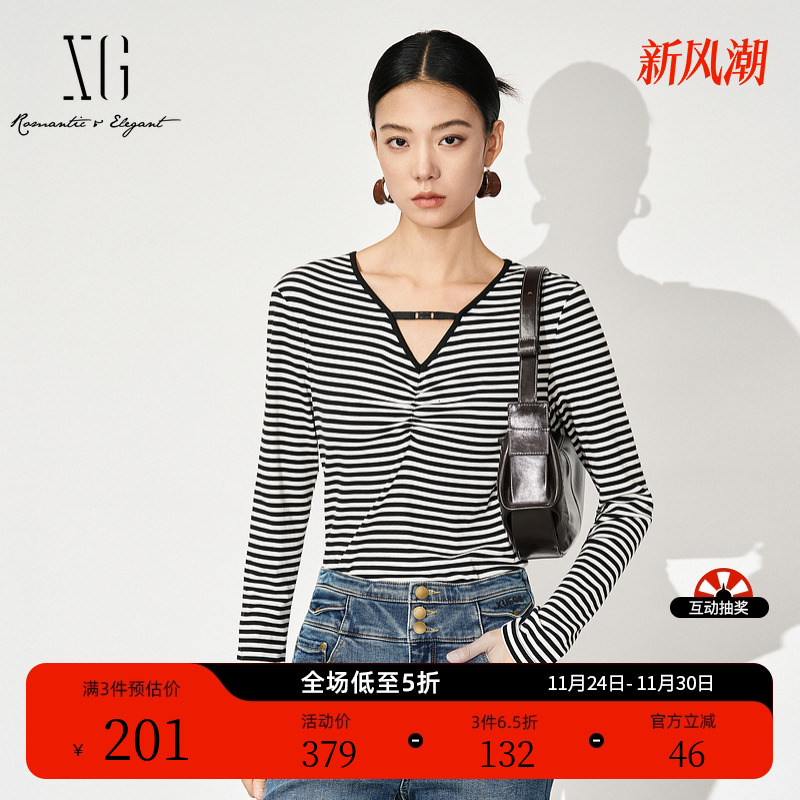 XG雪歌淑女风条纹设计长袖T恤2025秋季新款镂空V领设计休闲上衣女