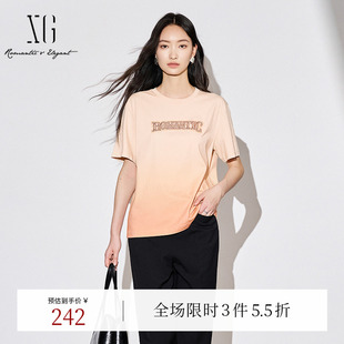 新款 XG雪歌桔黄时尚 秋季 渐变短袖 正肩显瘦字母绣花上衣女 T恤时尚