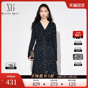 褶皱设计收腰A字裙女 新款 XG雪歌碎花设计高腰长袖 连衣裙2025秋季