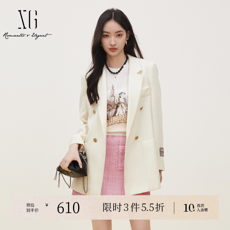 XG雪歌浅米色绵羊毛休闲西装时尚秋季新款贴布装饰通勤长袖外套女