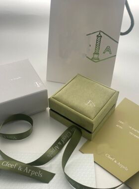 包装樊家卡家宝家驴家爱家布家包装盒子