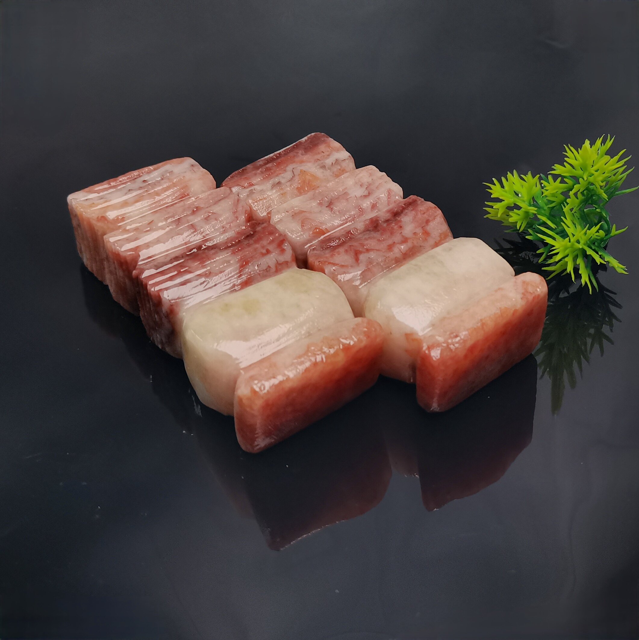 天然五花肉石手把件多款猪肉石桌摆件