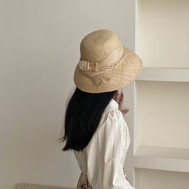 拉菲草法式复古赫本风大檐草帽女式新款大头围海边蝴蝶结草编礼帽