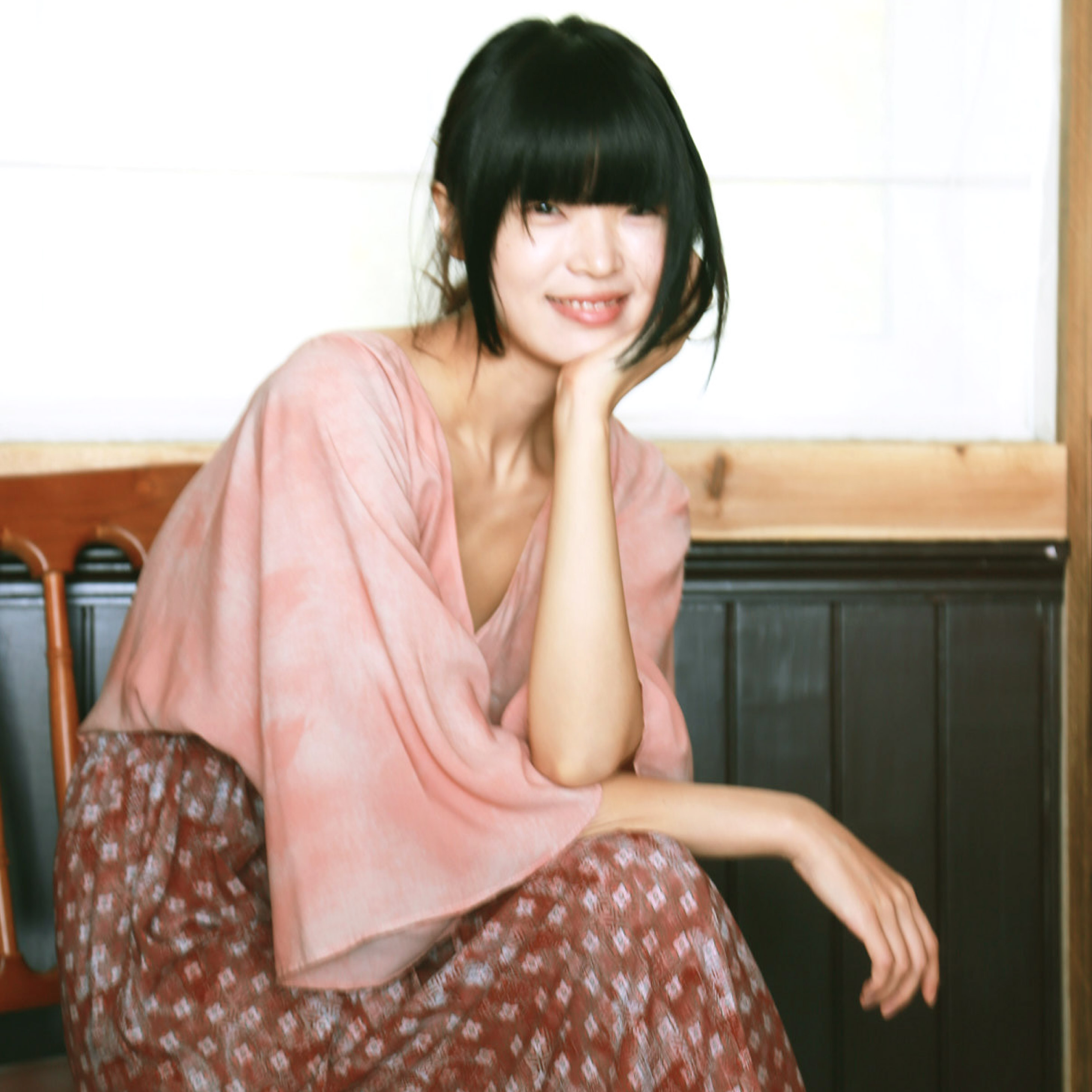 YANN M 原创设计粉色复古印花拼接新中式V领连衣裙宽松氛围直袖女