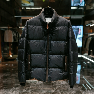 冬季保暖白鸭绒羽绒服