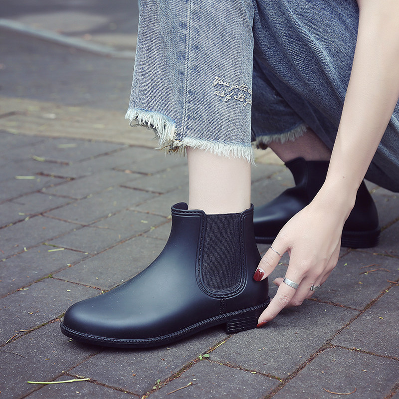 仿皮时尚雨鞋女短筒雨靴成人防水套鞋韩国低帮胶鞋防滑切尔西水鞋在类目 女鞋, 雨鞋中 - 来自Buy2taobao.com提供专业的淘宝代购服务