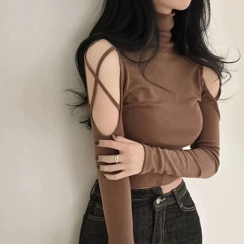 韩系辣妹德绒镂空露肩长袖t恤