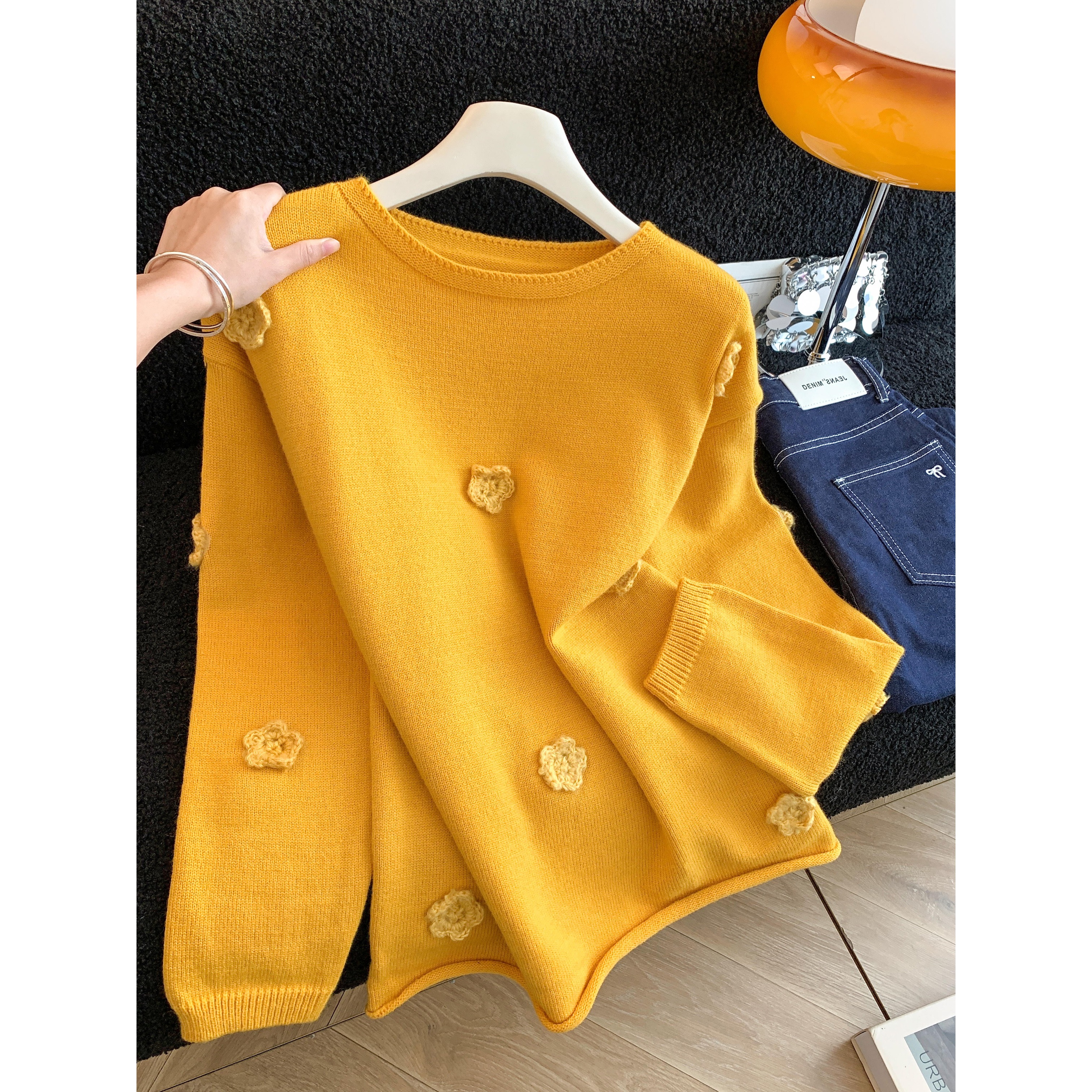 【赠运费险】慵懒立体花朵针织衫