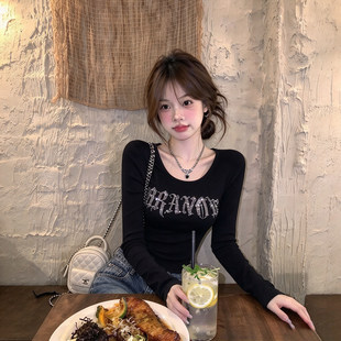新款韩版简约小众独特设计感正肩长袖T恤女上衣秋季修身显瘦短款