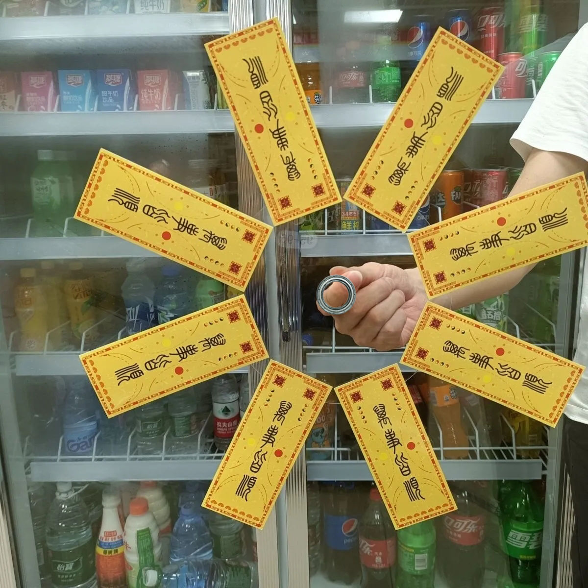 旋转盘僵尸服道具符转盘