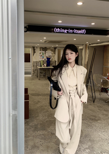 LXLILIUM 卡其色西装套装女春秋设计感小众oversize西服外套