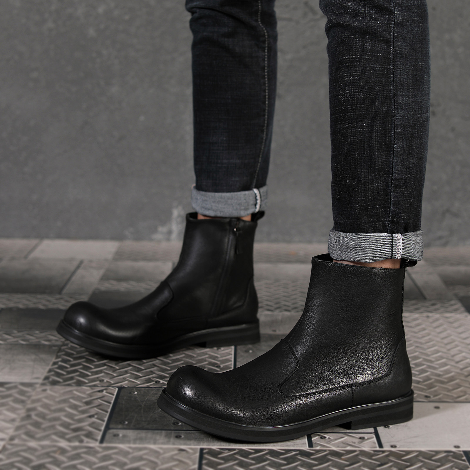 CHELSEA ENGLAND MARTIN MENS BOOTS JAPANESE BIG ROUND TOE MID-HIGH-TOP LEATHER SHOES ZIPPER PLATFORM SOLES HAIRSTYLIST TREND