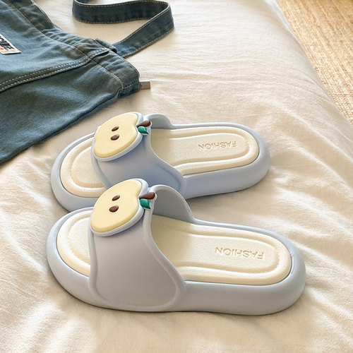 拖鞋女夏外穿不累脚2026新款居家室内厚底洗澡防滑可爱苹果凉拖鞋