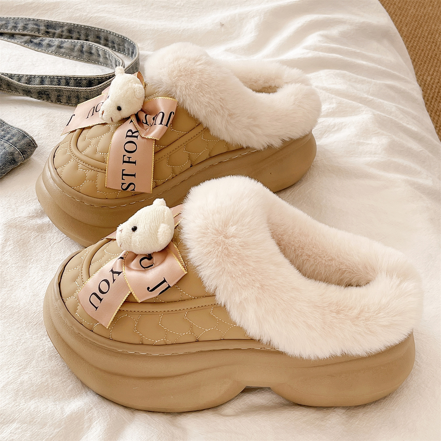 可爱小熊毛毛拖鞋女冬季室内居家防滑加绒保暖厚底增高包头棉拖鞋