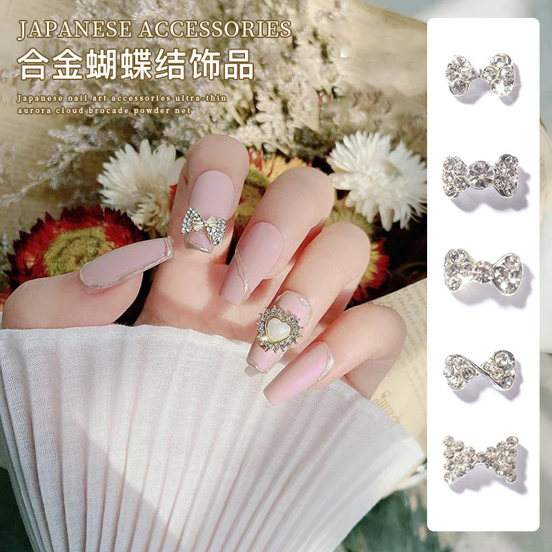 新款装饰美甲蝴蝶结合金锆石