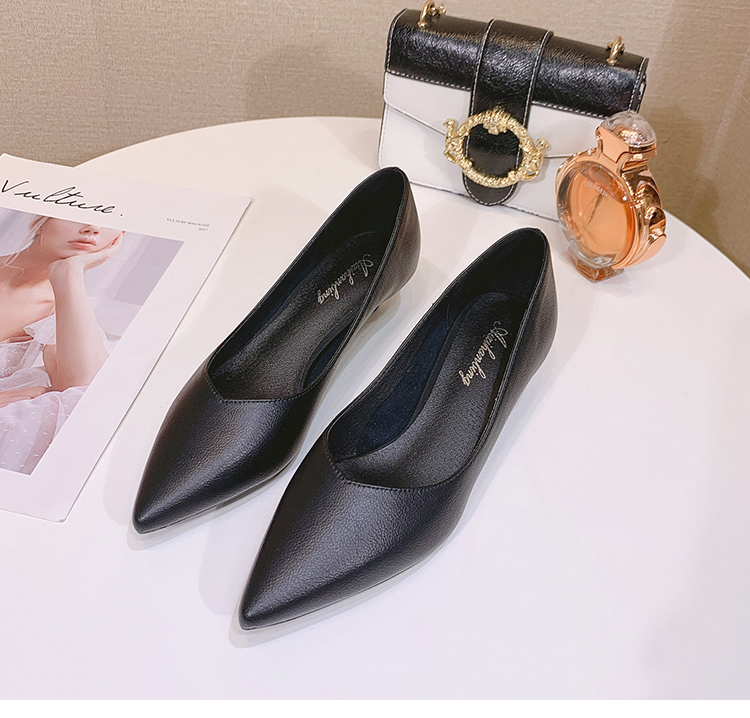 黑色职业装尖头低跟软职业装软底