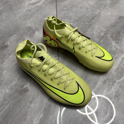 Nike 刺客16 次高端FG 天然草 儿童训练比赛足球鞋 HF5448-300