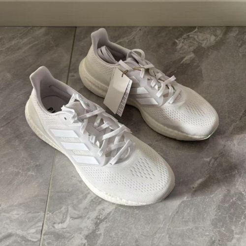 Adidas/阿迪达斯 PUREBOOST 23 男子缓震透气轻便跑步鞋 IF8064