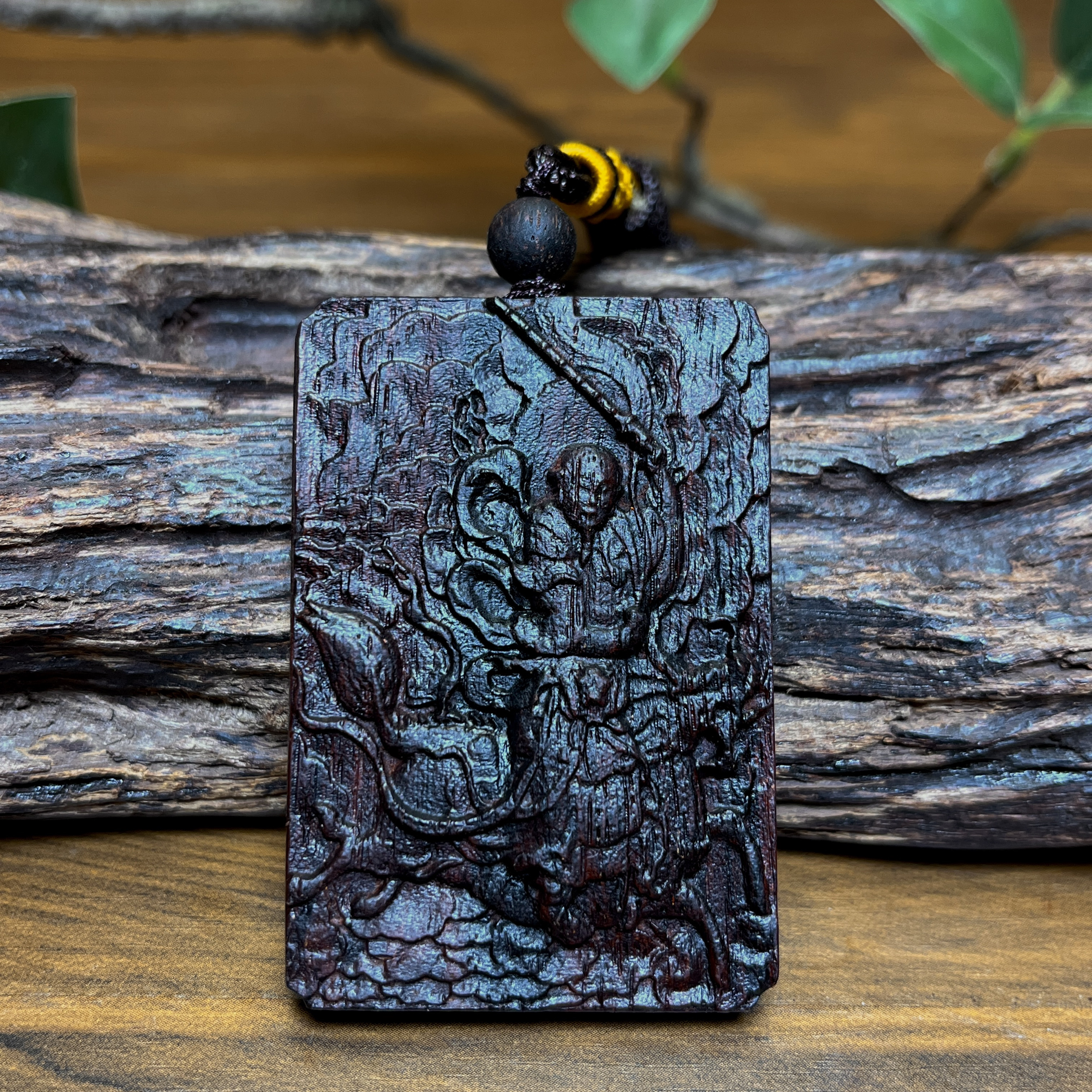 天然降真香挂脖46牌双面雕刻雷公骑麒麟雷祖讳香木文玩吊坠挂件