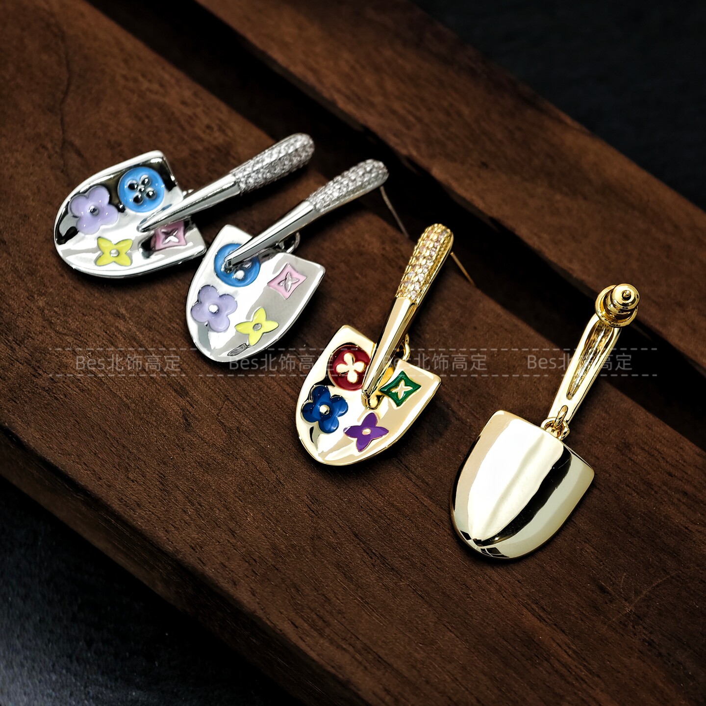 重工轻奢 老花金铲铲耳环耳钉 S925银针