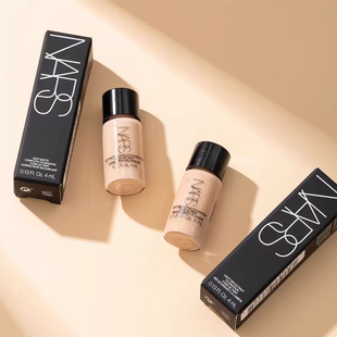 国柜小样！用前摇一摇～NARS娜斯超方瓶流光美肌粉底液小样4ml