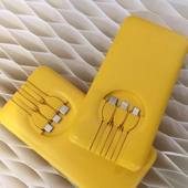 美团充电宝7500毫安便携三合一自带超薄三线快充移动电源户外神器