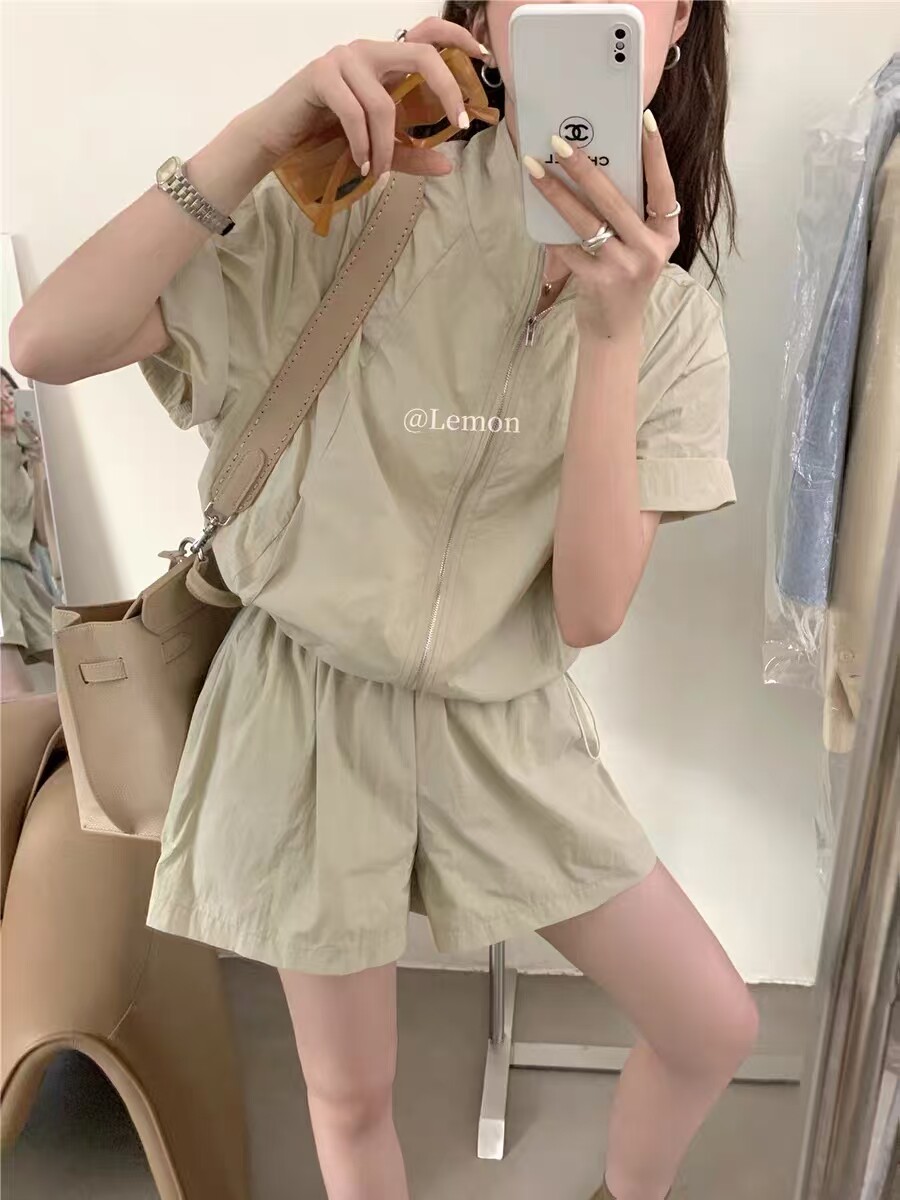 2025夏季新款休闲防晒套装女短袖拉链外套+高腰显瘦短裤两件套潮