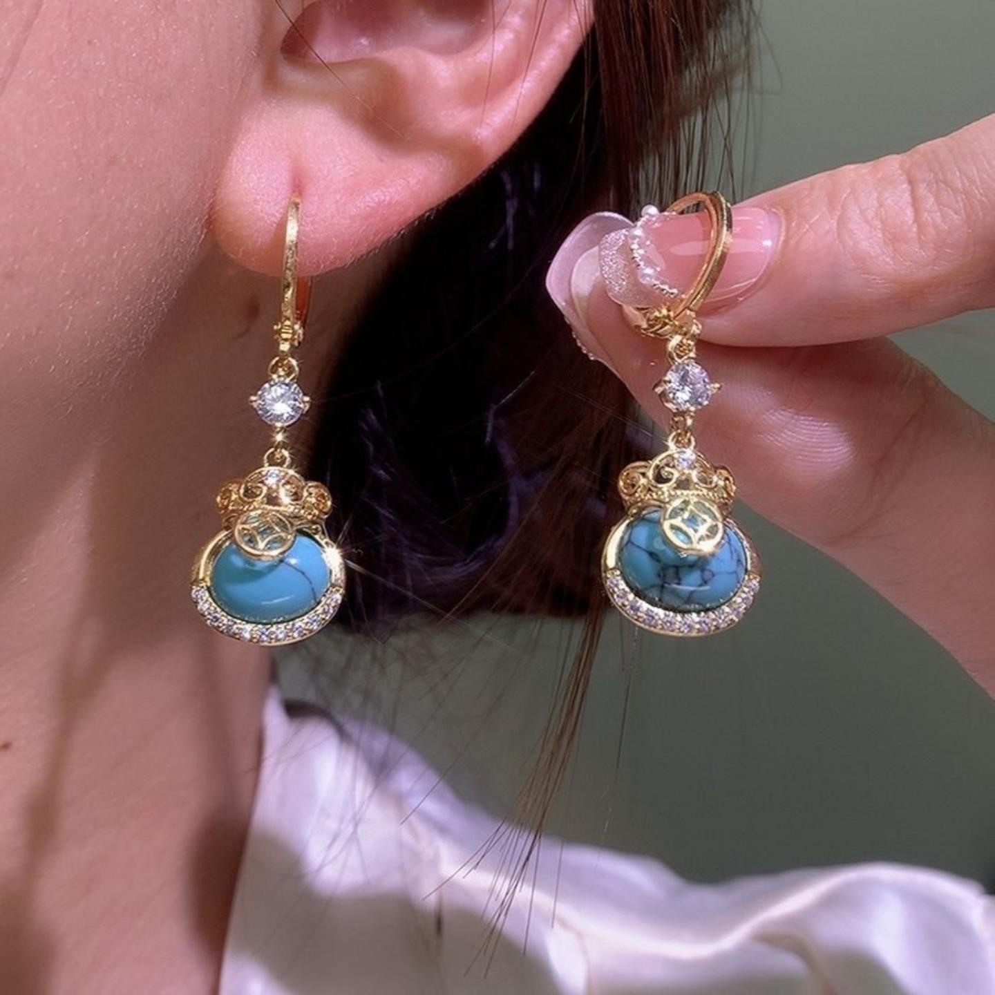 镶钻绿松石钱袋银耳环