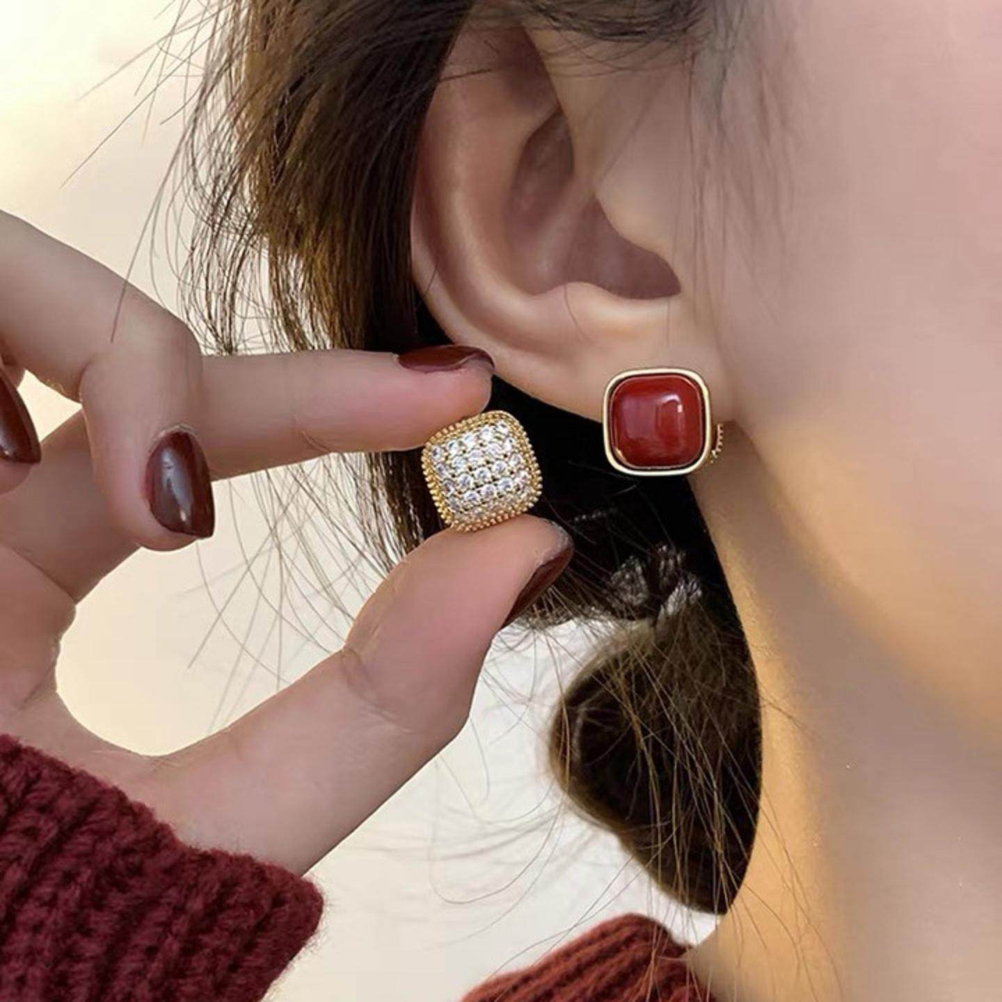 双拼色微镶锆石耳钉女银耳环925纯银针朱砂红气质高级感精致耳饰,珠宝/钻石/翡翠,耳饰,淘宝优惠券,粉丝福利购,淘宝优惠卷