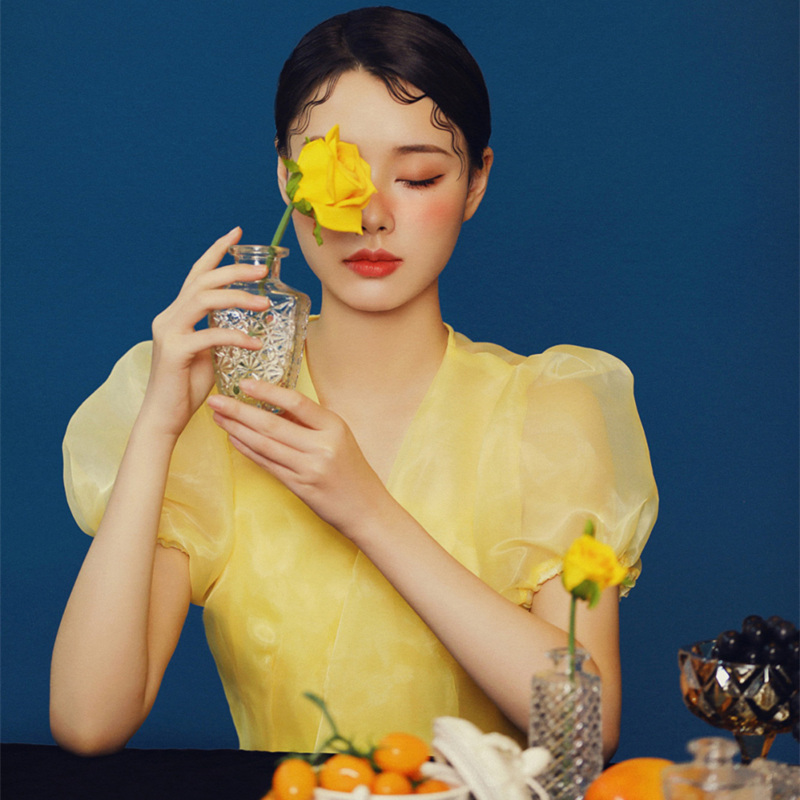 影楼拍照主题服装港风新款小清新文艺时尚艺术照片个人写真服装女
