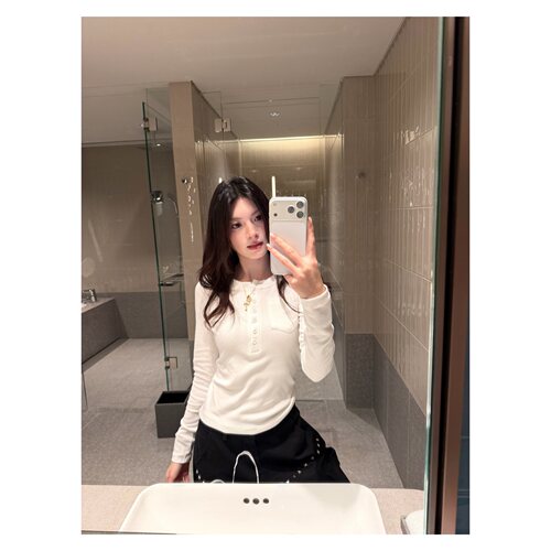 AMER 美式复古纽扣半开领修身显瘦辣妹休闲百搭长袖T恤