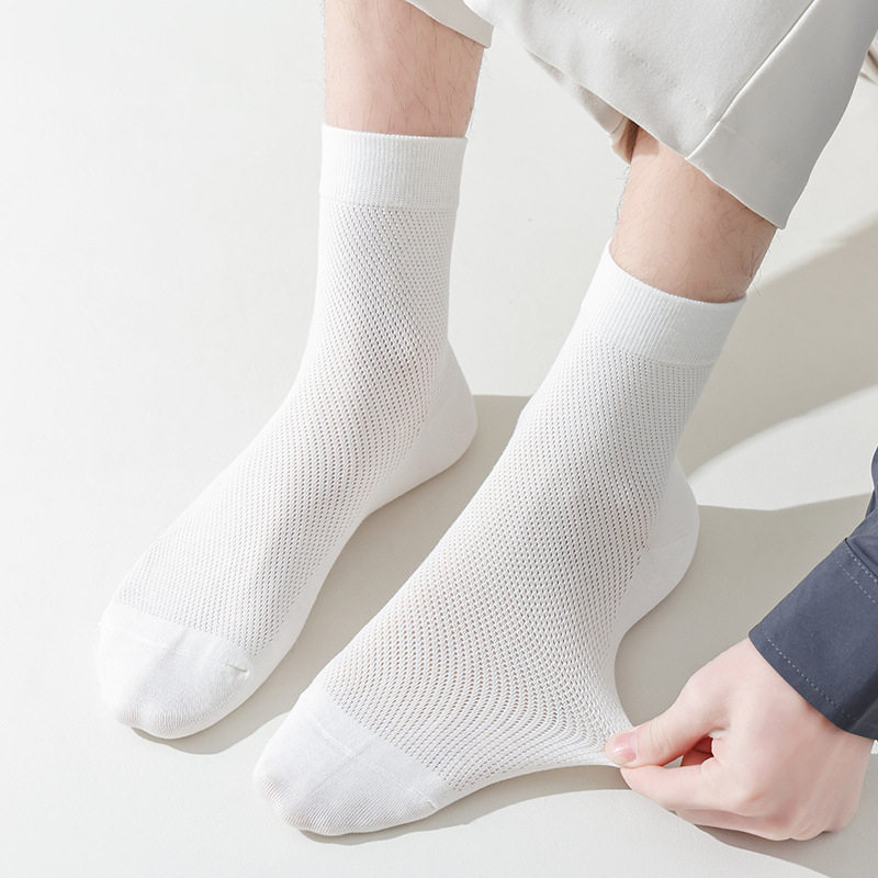 抗起球纯棉男士商务中筒袜春夏季薄款网眼透气防臭简约黑色长袜子