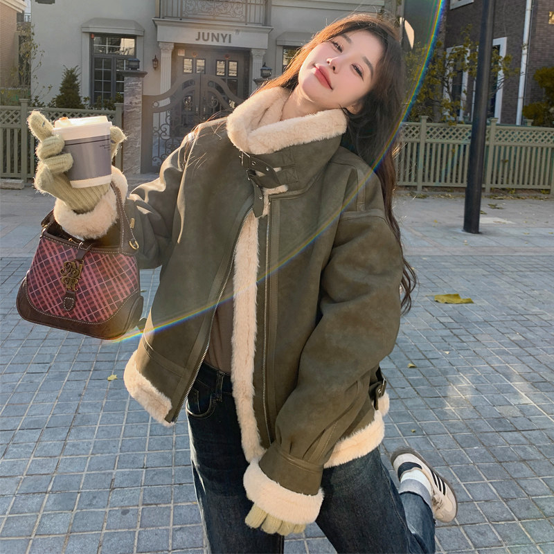 美式复古绿色机车服羊羔毛外套女秋冬韩系皮毛一体羊羔绒棉衣炸街,女装短外套,2C007