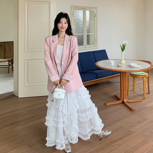 粉色西装裙女2025年春季新款韩系超好看甜美减龄蛋糕裙图片