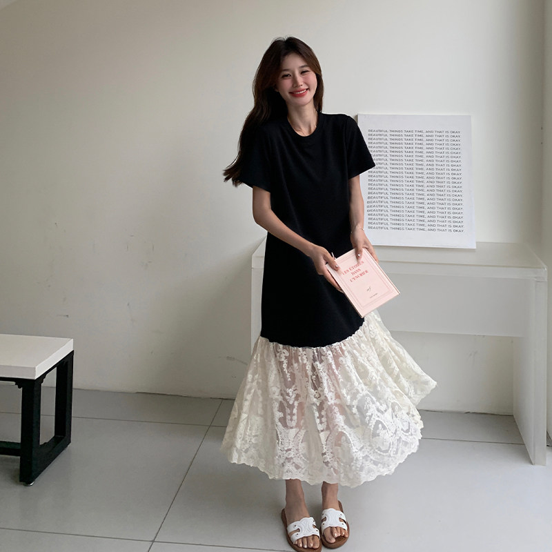 轻熟风韩系蕾丝拼接黑色连衣裙女夏季新款设计感休闲显瘦T恤裙,女装连衣裙,2C007