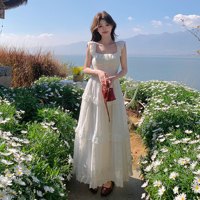 法式优雅方领无袖吊带裙女2025年新款夏季气质蕾丝收腰连衣裙,女装连衣裙,2C007
