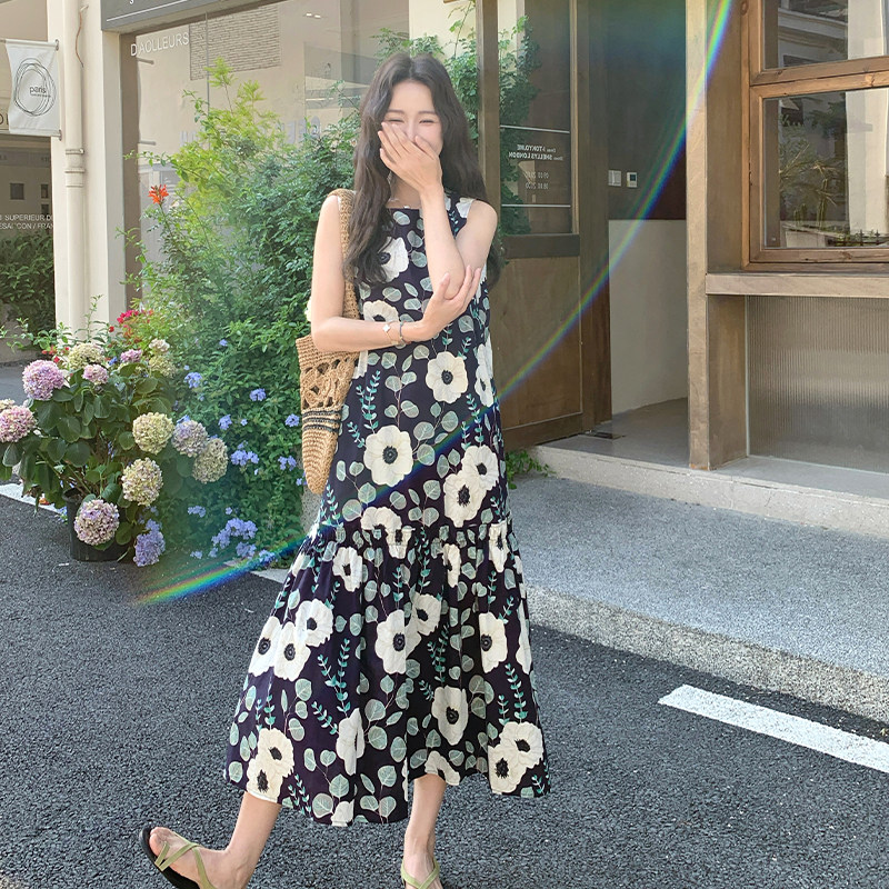 无袖大花朵印花背心裙女夏季202复古日系流行巨好看大方得体长裙图片