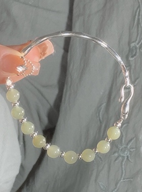 和田玉珍珠半镯手链夏ins小众设计轻奢弹力手镯不规则手环女学生