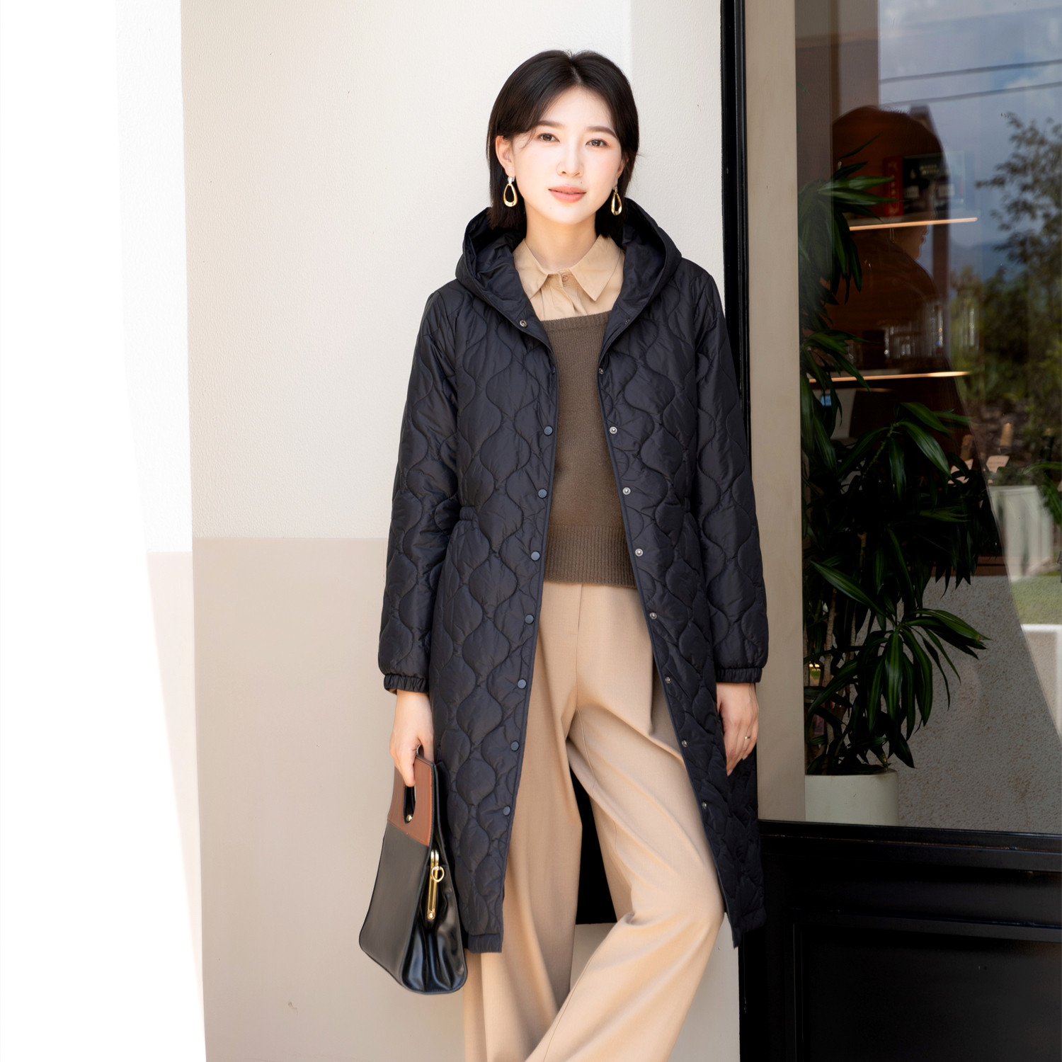 YUN韫2025冬季新品连帽款长棉服