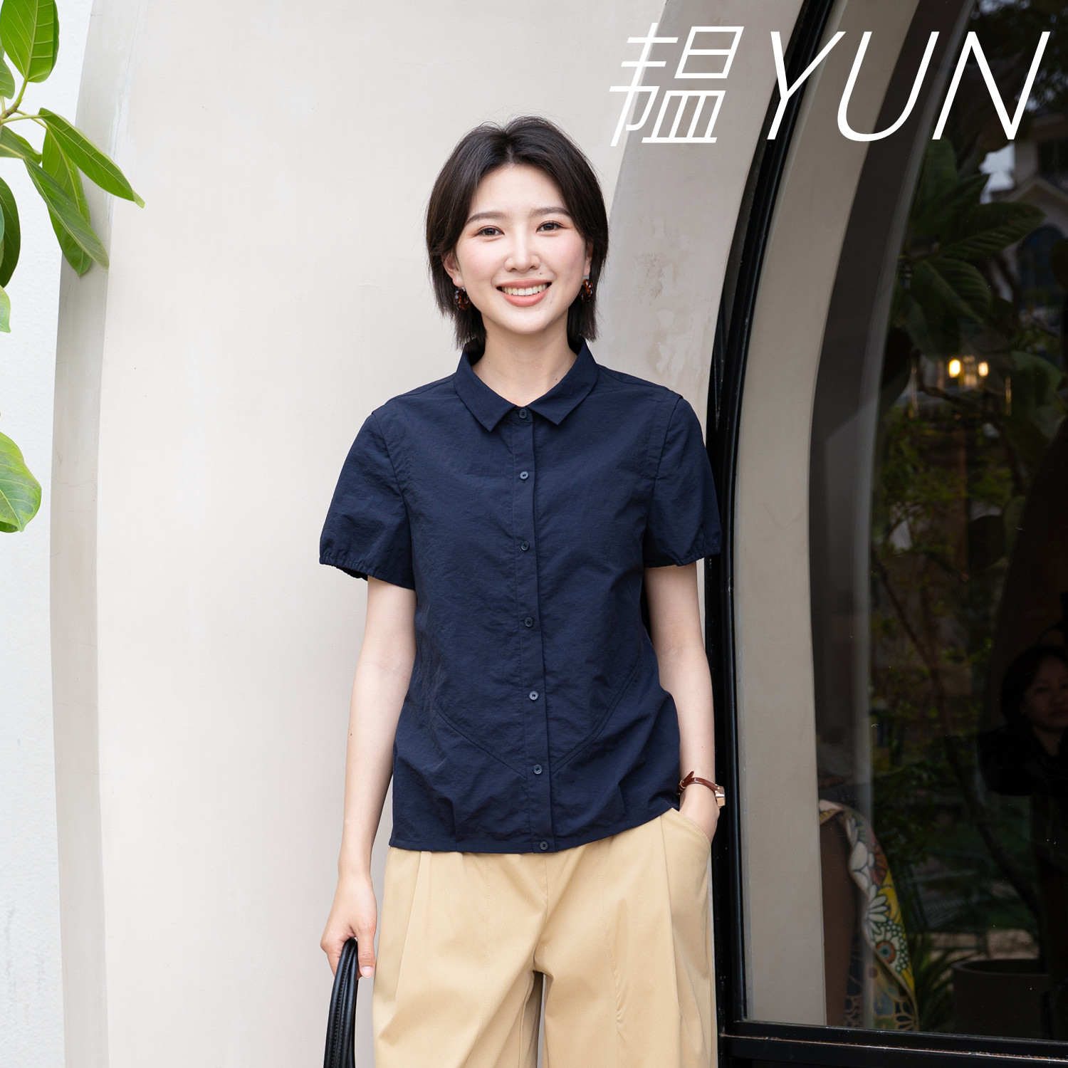 YUN韫2026夏季新品女装通勤短袖衬衫宽松显瘦抗皱易打理夏季上衣
